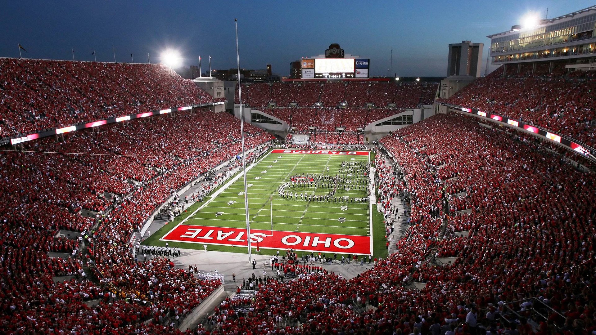 欧洲足球冠军联赛胜者已现，下轮对决备受期待，欧洲足球欧冠