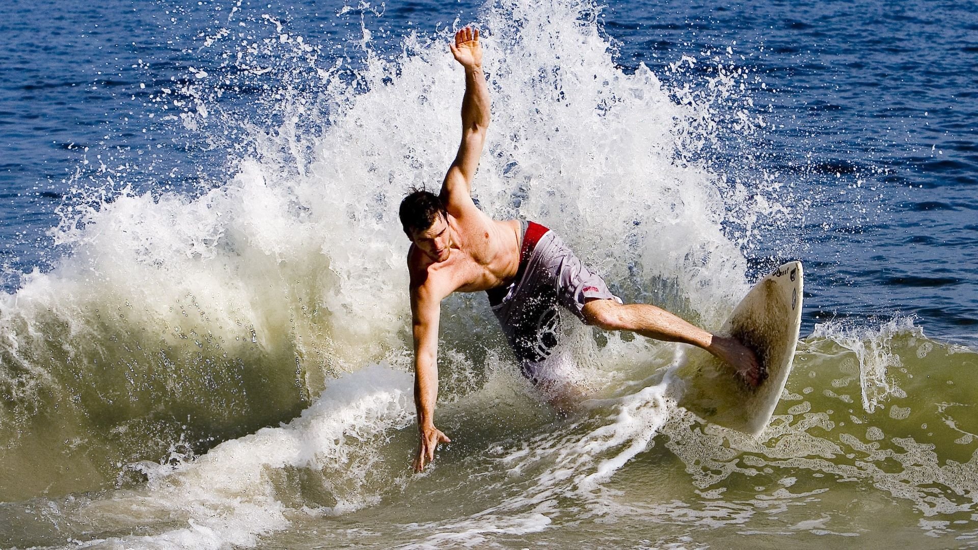 终场“绝杀传说”激荡赛场的最后一刻